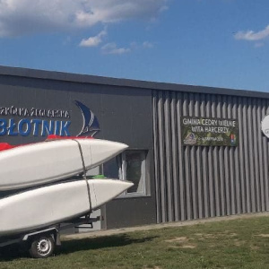 38770660_321610871912398_6995673475100704768_n