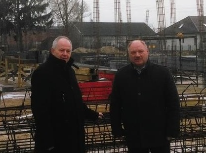 Trwają prace związane z budową hali sportowej